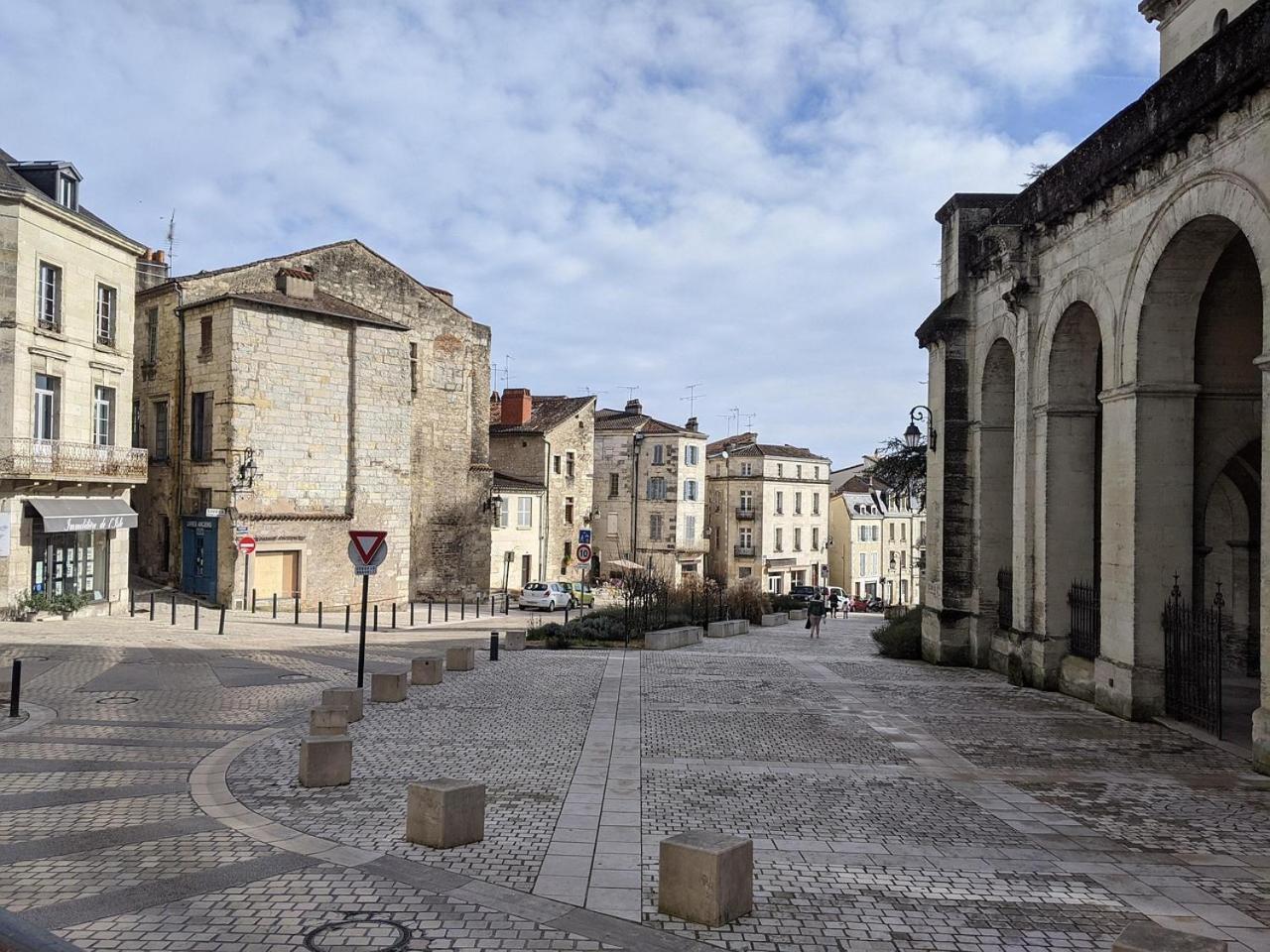 Ampaline Hotel - Perigueux Boulazac Exterior foto